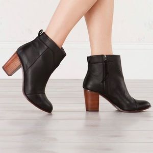 Tom’s Leather Black Bootie
